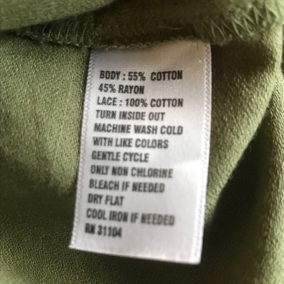 👑CROWN & IVY - Picture 8 of 8